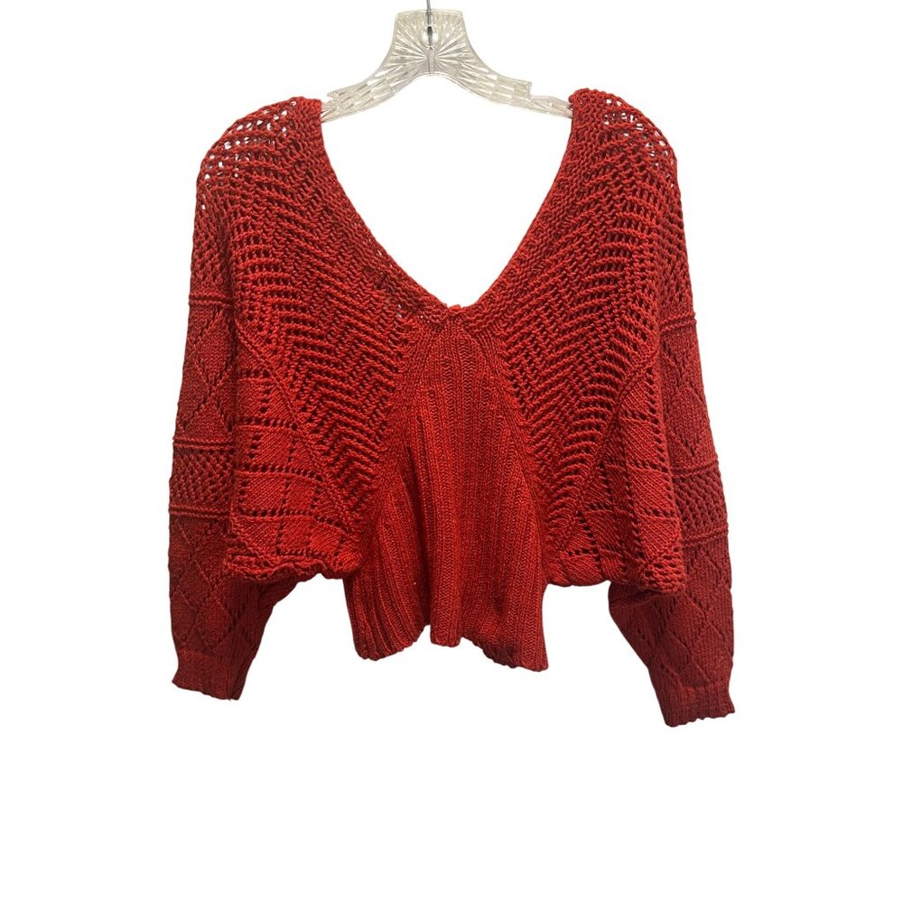 Milk & Honey Red Crochet Knit cropped Sweater Small V-Neck Long Sleeve size smal